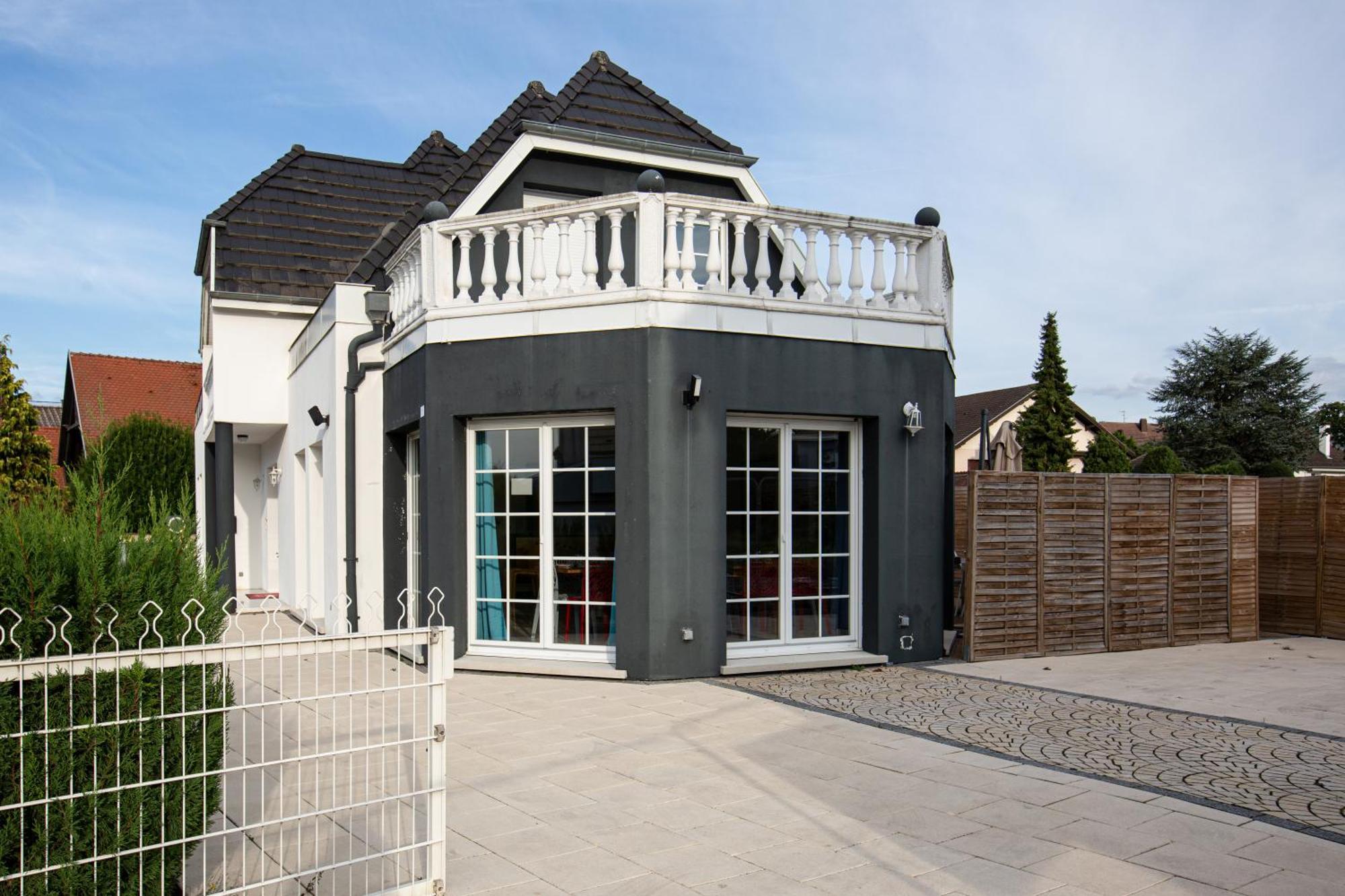 Gites Spa Strasbourg - Villa Ours - Spa Prive, Sauna, Borne D'Arcade, Babyfoot Ittenheim Zewnętrze zdjęcie