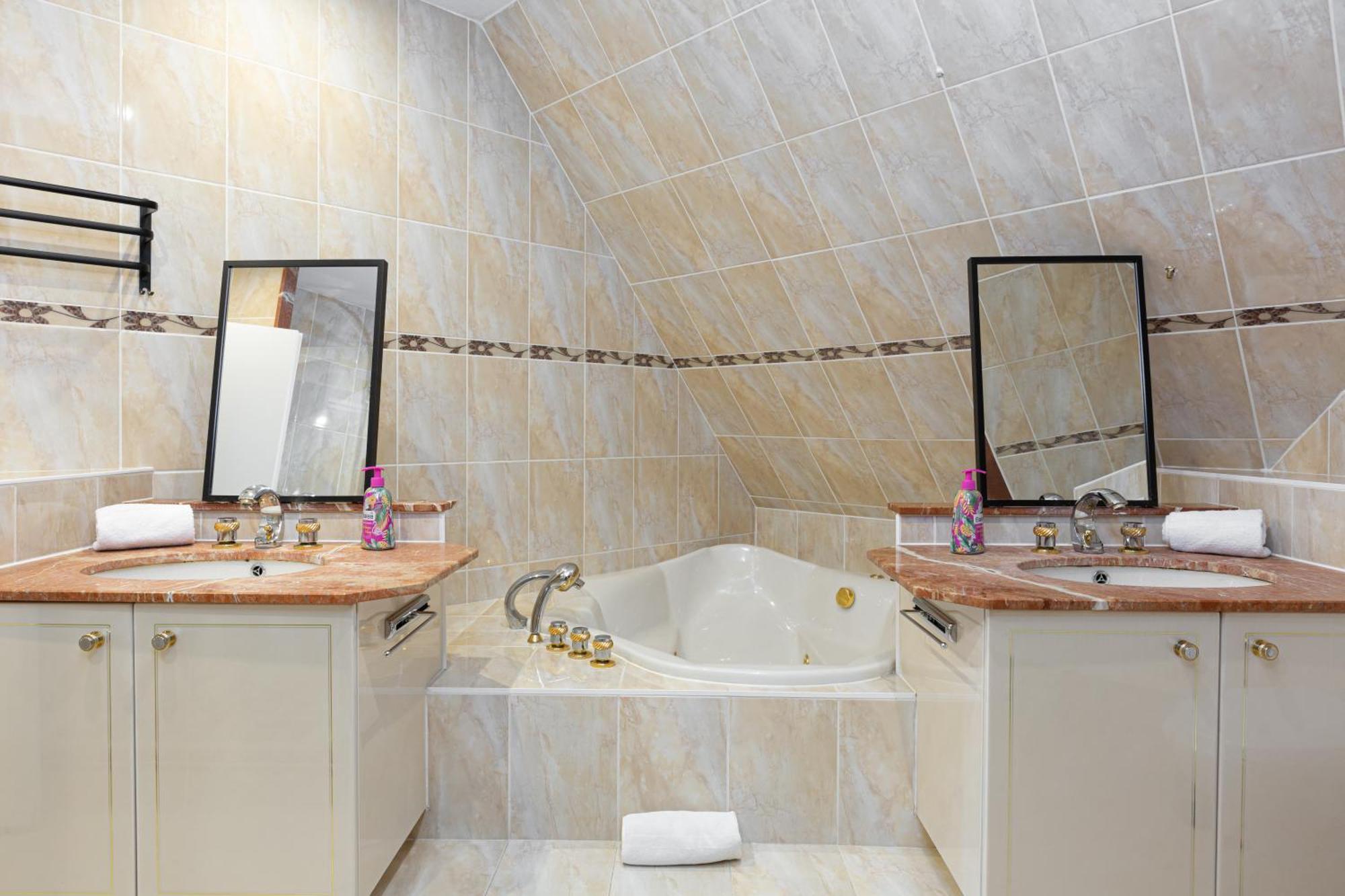 Gites Spa Strasbourg - Villa Ours - Spa Prive, Sauna, Borne D'Arcade, Babyfoot Ittenheim Zewnętrze zdjęcie