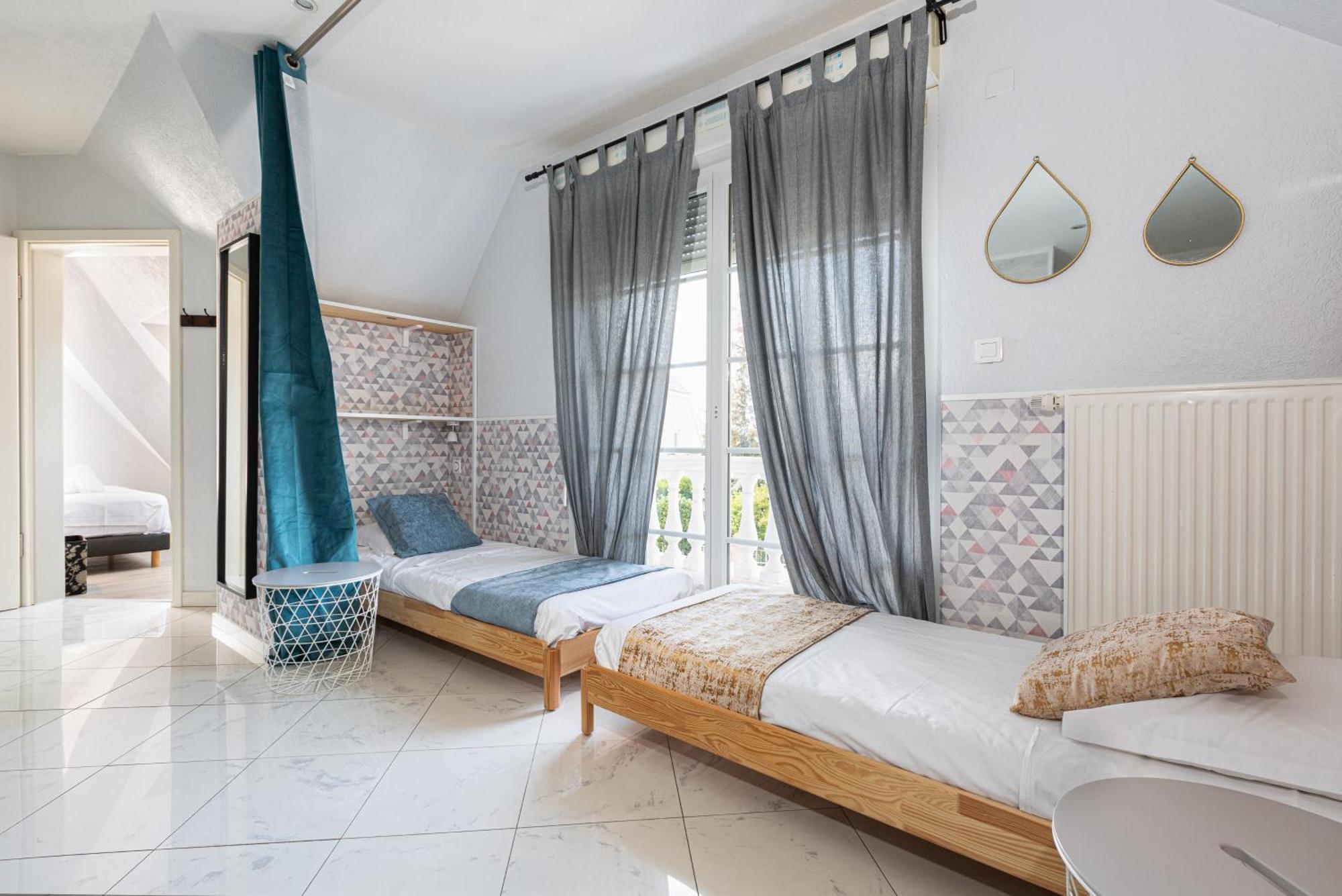 Gites Spa Strasbourg - Villa Ours - Spa Prive, Sauna, Borne D'Arcade, Babyfoot Ittenheim Zewnętrze zdjęcie